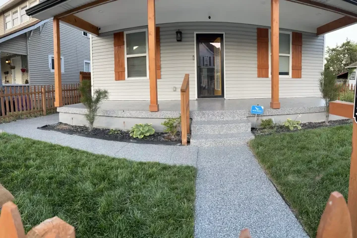 covered front porch ideas 1