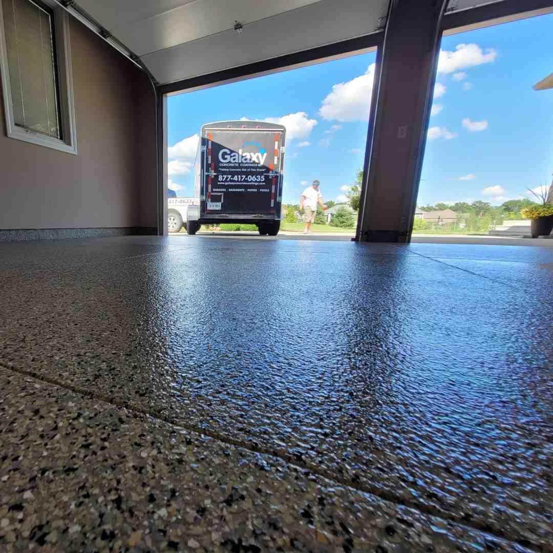 polyurea vs polyaspartic ultimate guide image