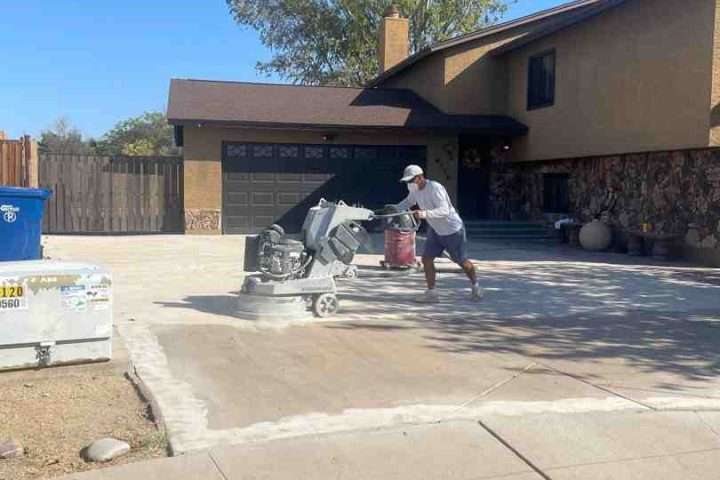 top coat transformation resurfacing your concrete driveway made easy image
